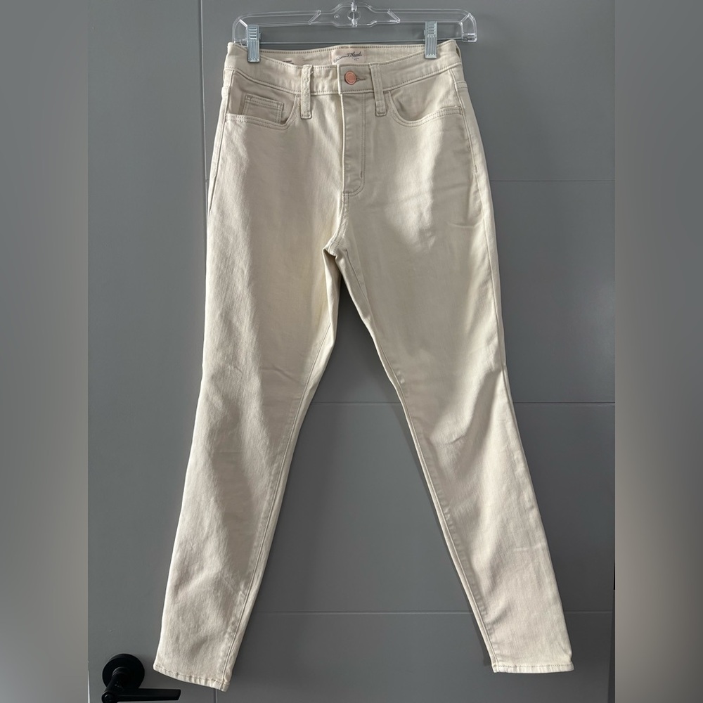 WOMENS JEANS